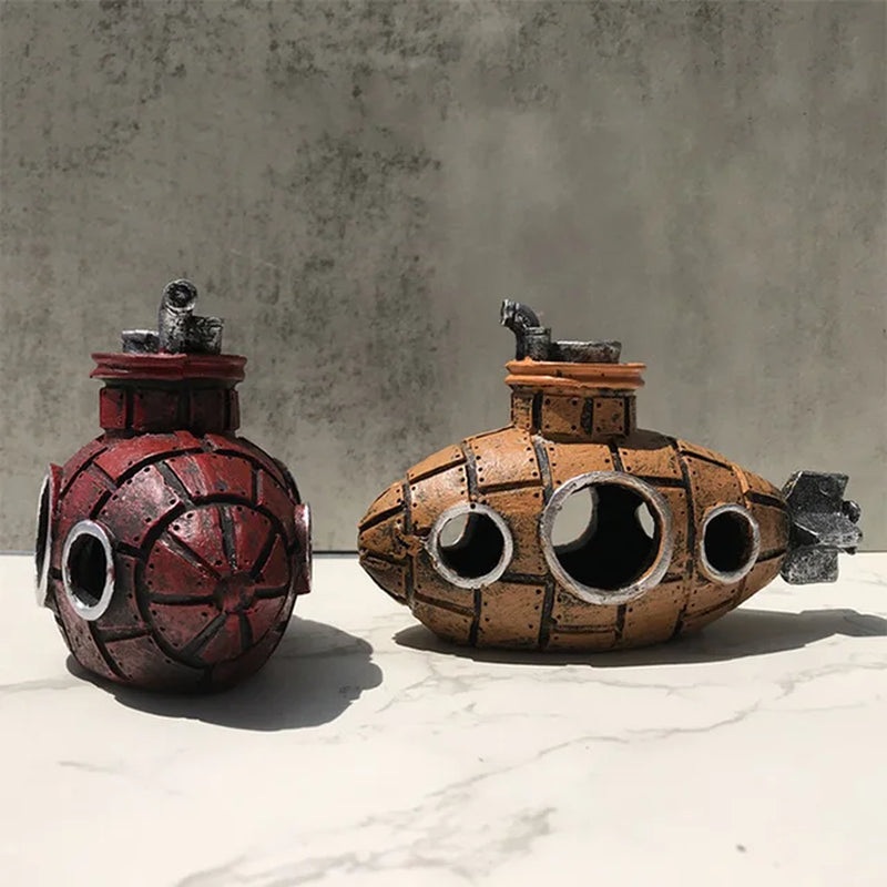 Submarine Decorative Housing Ornaments (Random Color)