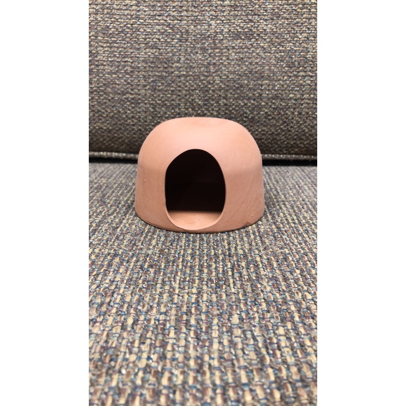 Large Cichlid Breeding Domed Hut
