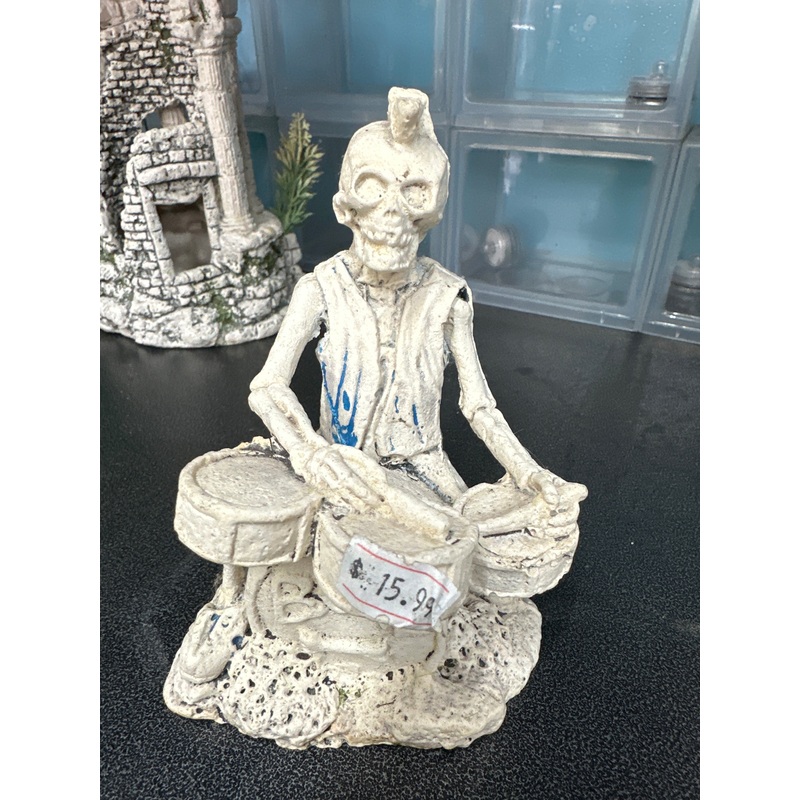 Sunken Skeleton Aquarium Ornament